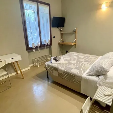 Couette-café Aurora 3*