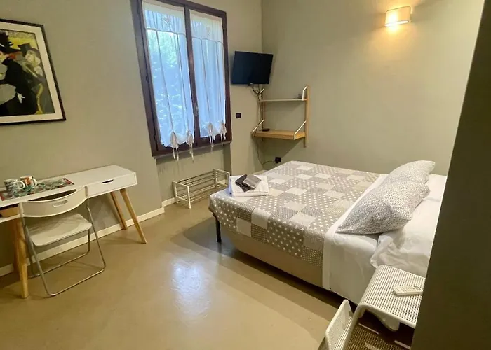 Bed and Breakfast Aurora 3*